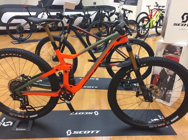 scott スコット genius 900 tuned 2019 csカンザキ阪急千里山店