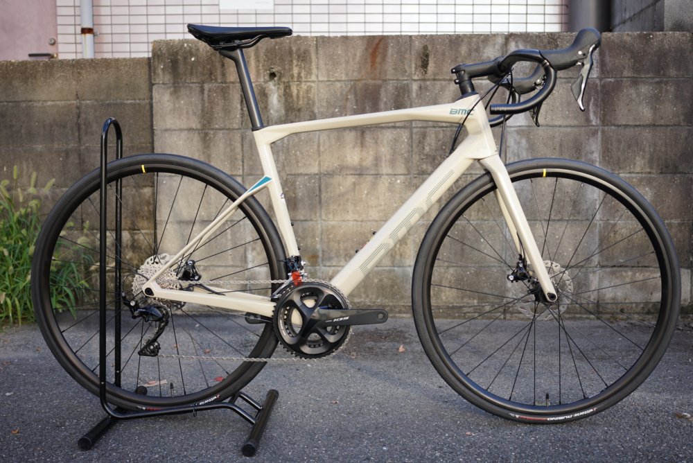 BMC(ﾋﾞｰｴﾑｼｰ) Roadmachine SIX　105完成車[2022]